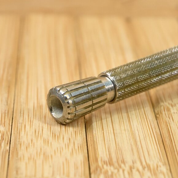 Gillette Vintage Safety Razor, Butterfly TTO Mechanism, Made in England - Picture 3 of 10